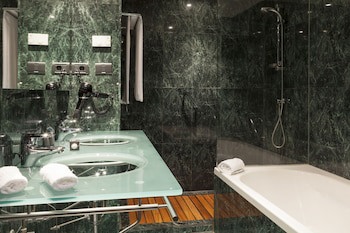 Ac Hotel La Rioja By Marriott