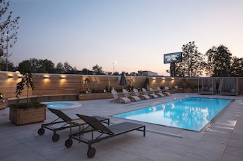 Welcome Hotel