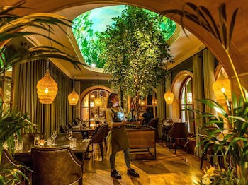 Killarney Plaza Hotel And Spa