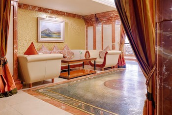 Killarney Plaza Hotel And Spa