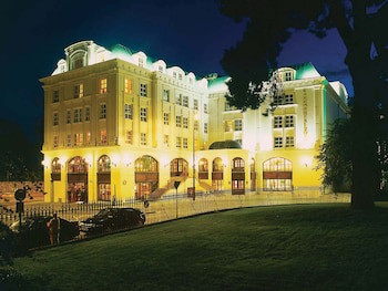 Killarney Plaza Hotel And Spa