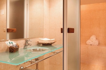 Ac Hotel Ciudad De Toledo By Marriott
