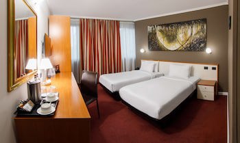Best Western Plus Congress Hotel