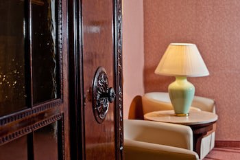 Grand Hotel