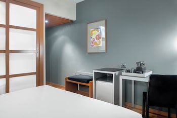 Ac Hotel Ponferrada By Marriott