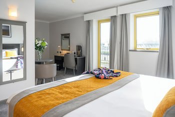 Newtown Park Hotel