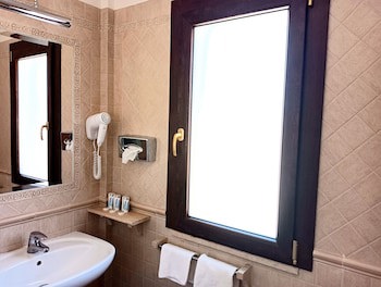 Hotel Riviera  Fiumicino fotoğrafı