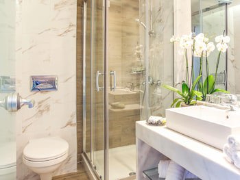 Alexia Premier City Hotel - Adults Only galeri fotoğrafı