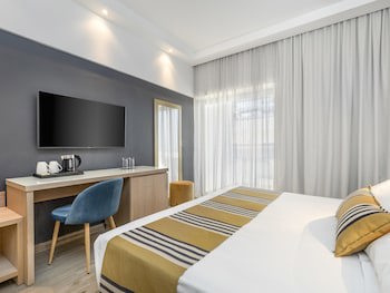 Alexia Premier City Hotel - Adults Only galeri fotoğrafı