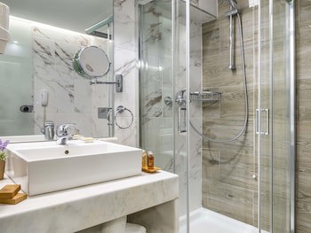 Alexia Premier City Hotel - Adults Only galeri fotoğrafı