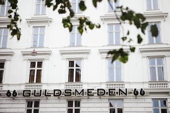 66 Guldsmeden