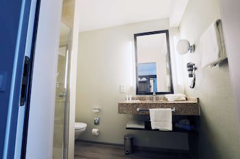 Court Hotel fotoğrafı