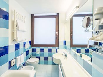 Mercure Roma Piazza Bologna galeri fotoğrafı
