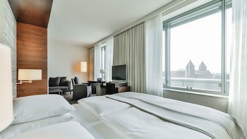Dorint Hotel am Heumarkt Koln fotoğrafı