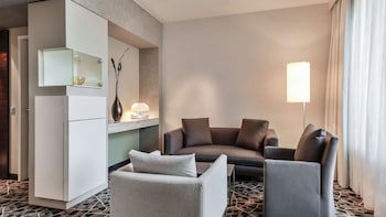 Dorint Hotel am Heumarkt Koln galeri fotoğrafı