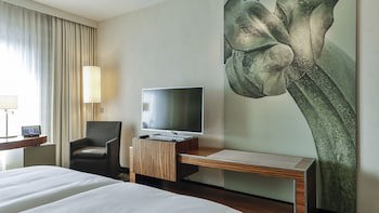 Dorint Hotel am Heumarkt Koln galeri fotoğrafı