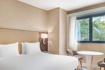 Ac Hotel Irla By Marriott