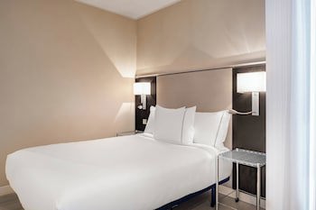 Ac Hotel Irla By Marriott