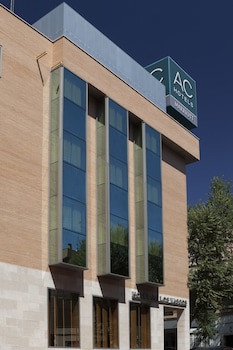 Ac Hotel Los Vascos By Marriott