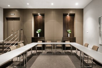 Ac Hotel Los Vascos By Marriott