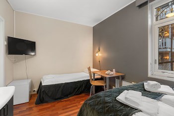Enter Backpack Hotel