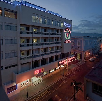 Centro Plaza Hodelpa