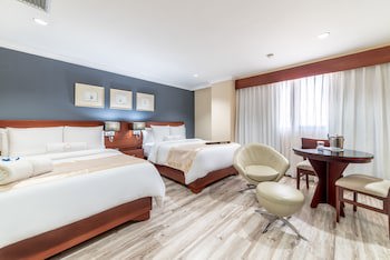 Hodelpa Gran Almirante Hotel & Casino
