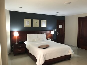 Hodelpa Gran Almirante Hotel & Casino
