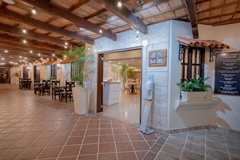 Hodelpa Gran Almirante Hotel & Casino