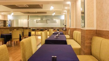 Dee Marks Hotel & Resorts