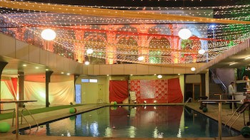 Dee Marks Hotel & Resorts