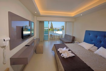 Nelia Beach Hotel & Spa galeri fotoğrafı