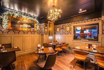 Benners Hotel