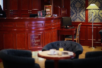 Hotel Elysee fotoğrafı