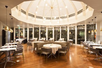 Holiday Inn Milan - Garibaldi Station by IHG galeri fotoğrafı