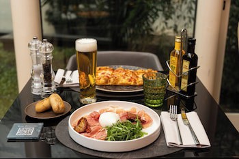Holiday Inn Milan - Garibaldi Station by IHG galeri fotoğrafı