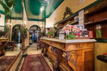 Hotel Fontana fotoğrafı