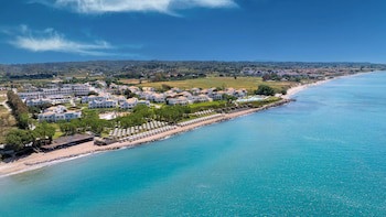 Neptune Luxury Resort