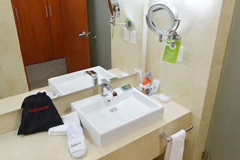 Radisson Poliforum Plaza Hotel Leon