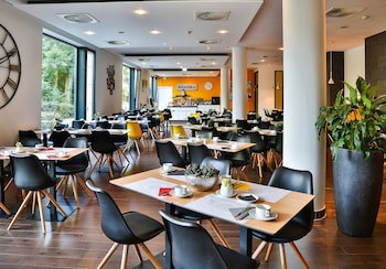 Hotel Frankfurt Messe affiliated by Melia fotoğrafı