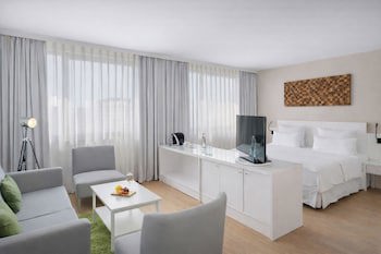 Hotel Frankfurt Messe affiliated by Melia galeri fotoğrafı