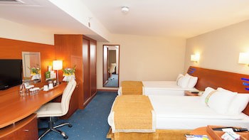 Holiday Inn Istanbul City by IHG galeri fotoğrafı