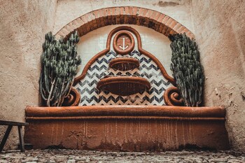 Hacienda Sepulveda Hotel & Spa
