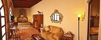 Hacienda Sepulveda Hotel & Spa
