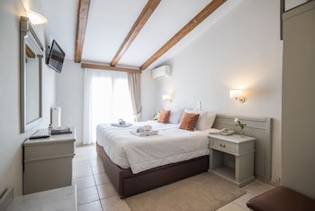 Parnassos Delphi Hotel