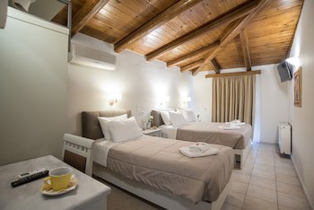 Parnassos Delphi Hotel