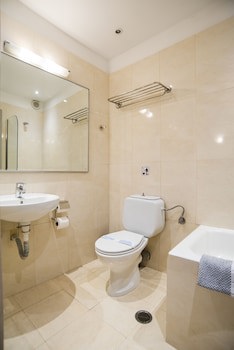 Parnassos Delphi Hotel