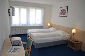 Central Hotel Post