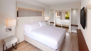 Doubletree By Hilton Islantilla Beach Golf Resort