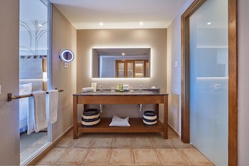 Secrets Lanzarote Resort & Spa – Adults Only (+18)